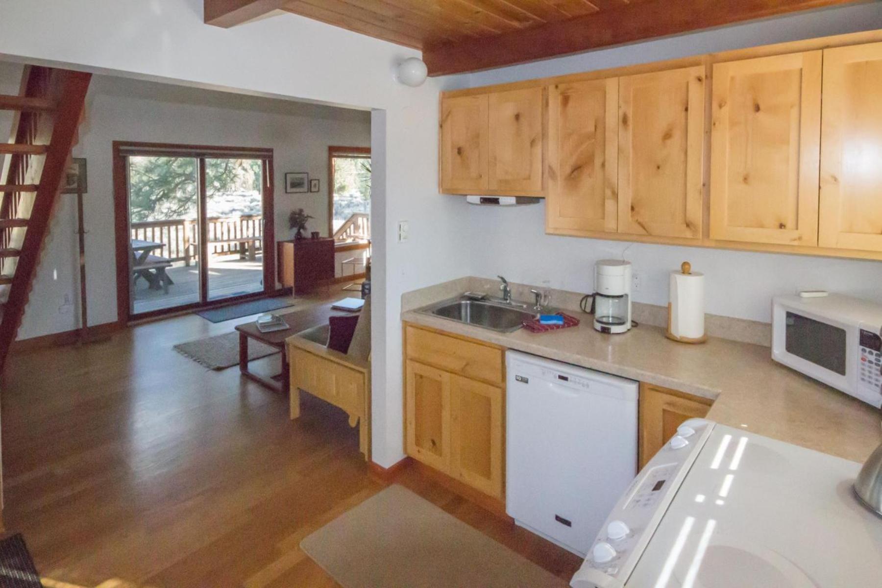 Meadow View Cabin Систерс Экстерьер фото